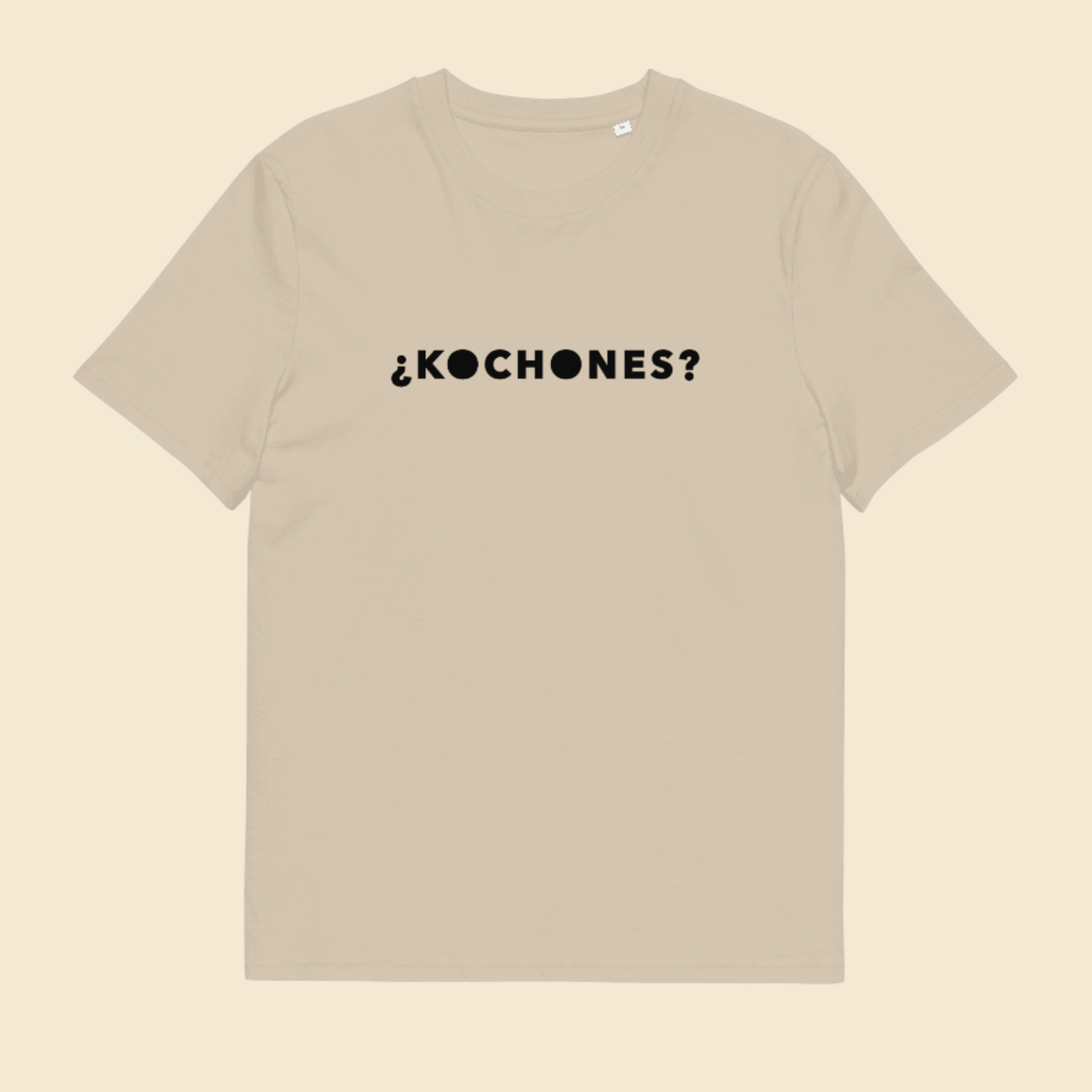KOCHONES Shirt aus Bio Baumwolle in der Farbe beige mit schwarzem KOCHONES Logo