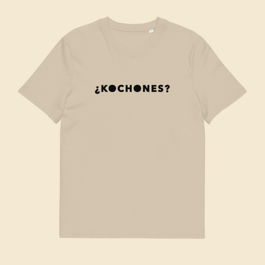 KOCHONES Shirt aus Bio Baumwolle in der Farbe beige mit schwarzem KOCHONES Logo